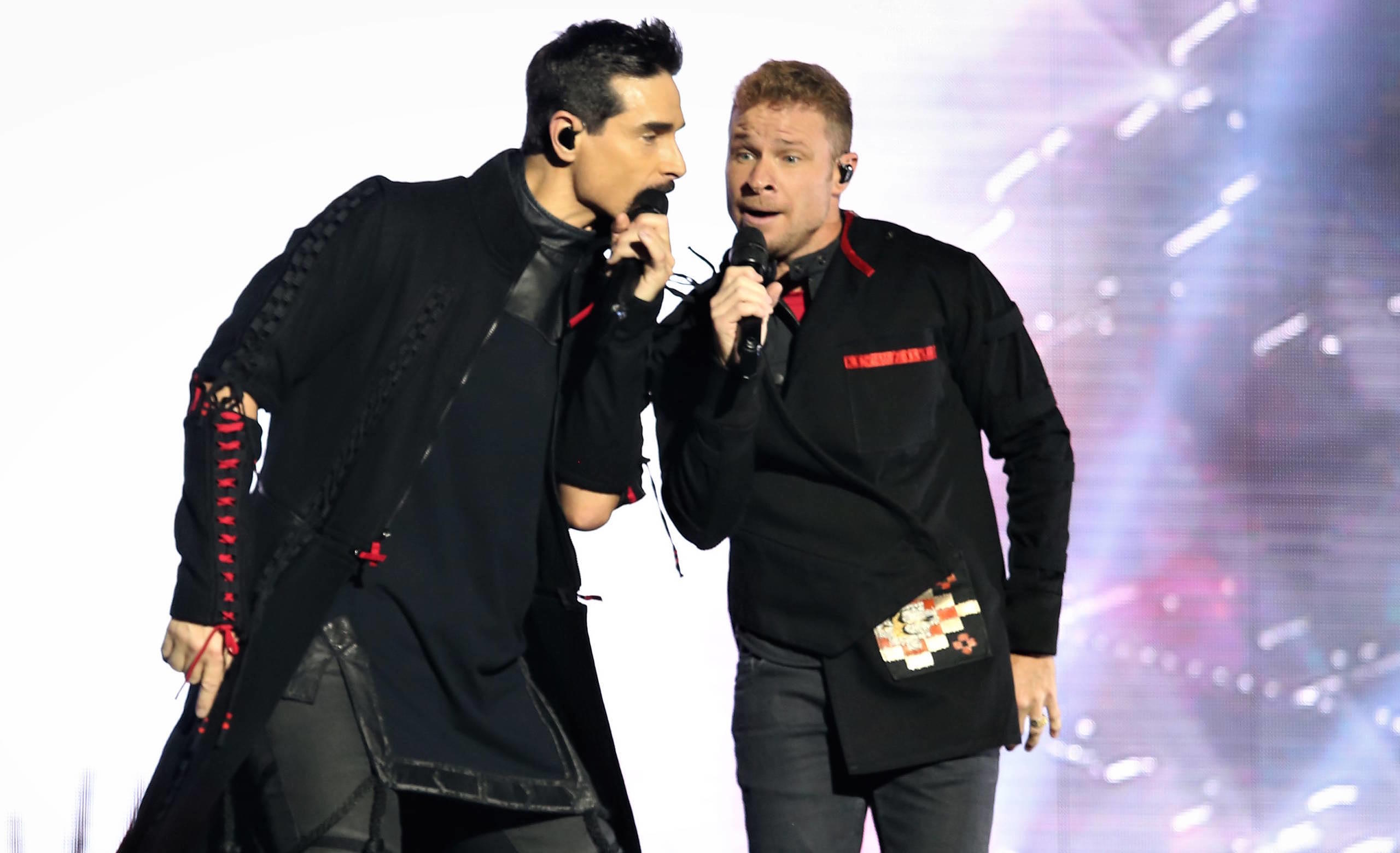 Backstreet Boys in Düsseldorf: Fans feiern Comeback – Setlist, Highlights & Kritik